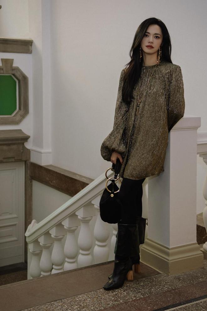 姚晨演绎Chloé2025春季系列