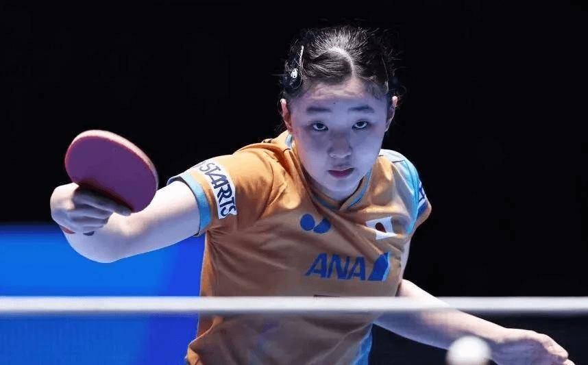 从去年0-4到今年4-1,蒯曼逆转张本美和成功复仇,蒯曼大胜摘铜,国乒包揽亚洲杯女单前三名