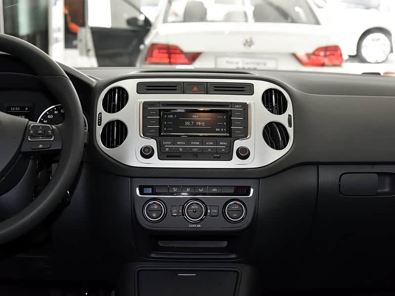 行驶里程10万公里的途观二手车多少钱?