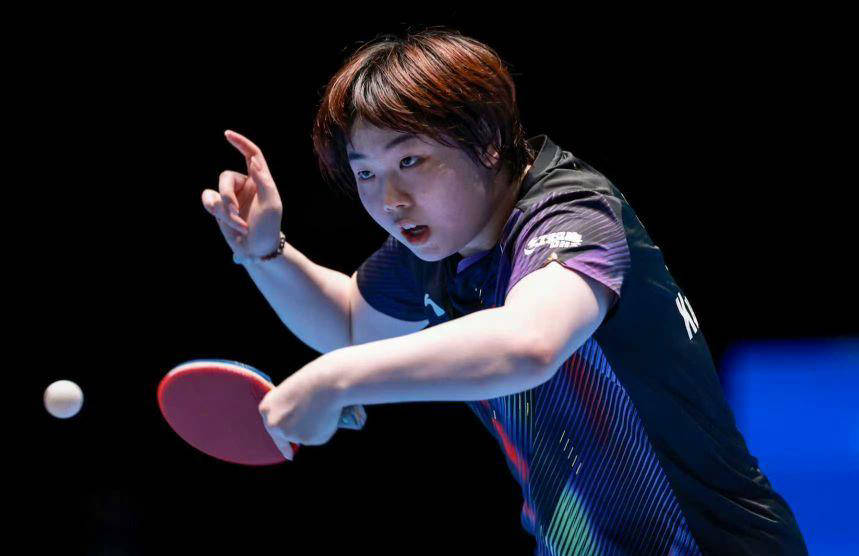 1-4逆转张本美和夺铜，蒯曼率国乒包揽亚洲杯女单前三强