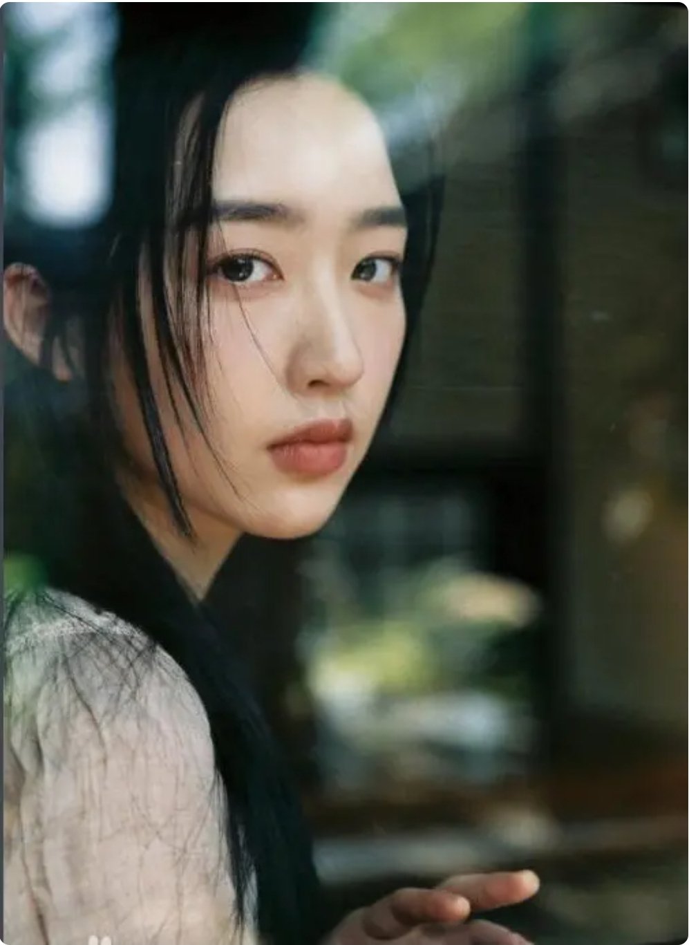 时代峰峻女艺人发展轨迹：演员大公主与转型之二