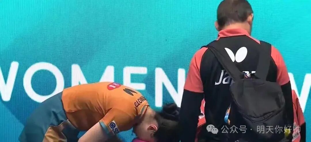 遭4局大翻盘!亚洲杯:蒯曼打崩张本美和,赛后一幕引热议:真正的高手压制是让对手服气