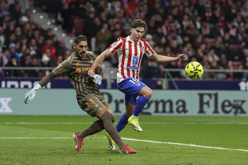 巴萨切尔西阿森纳全看走眼？马竞锋霸都12场西甲0球了！