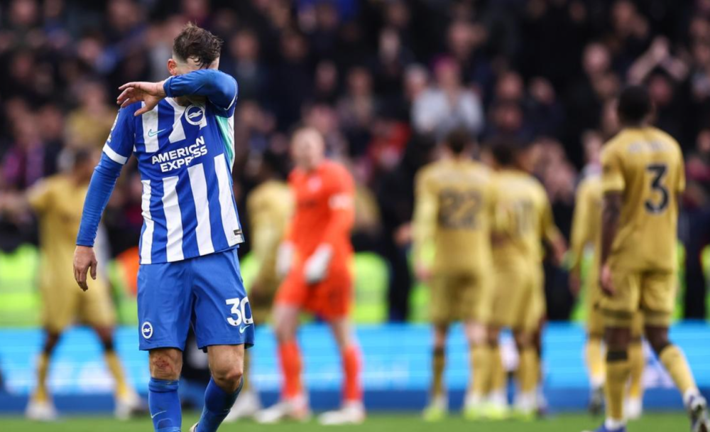 英超最新积分战报：布莱顿倒下，曼城奇迹绝杀，卫冕冠军主场沦陷