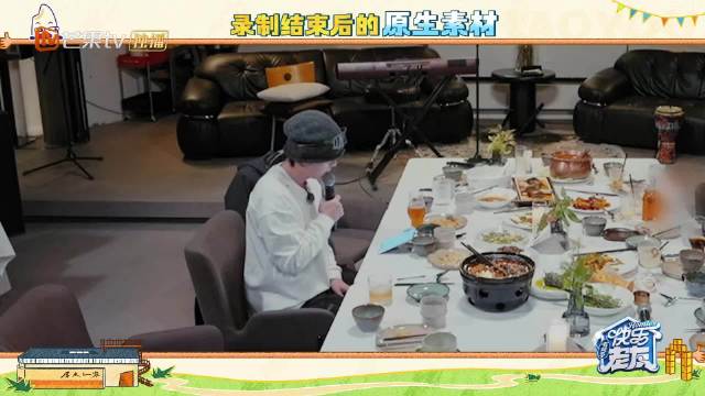 王栎鑫在老友记演唱米店引发观众共鸣