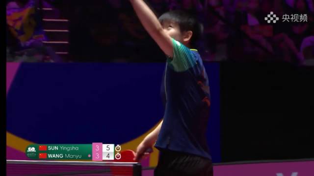 王曼昱决胜局擦边球服从裁判判定，孙颖莎球迷赞其优雅沉默