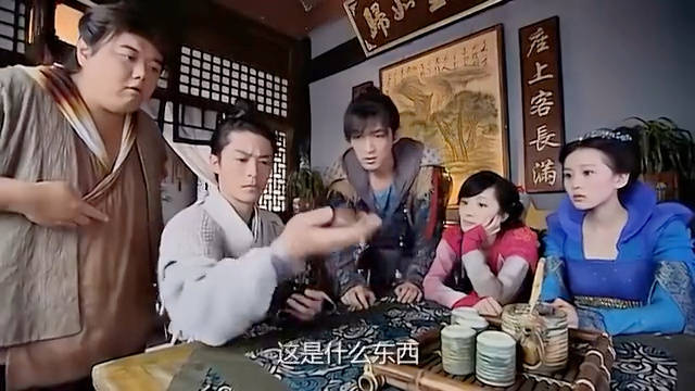 仙剑三17年前片场花絮曝光，年轻演员状态引回忆