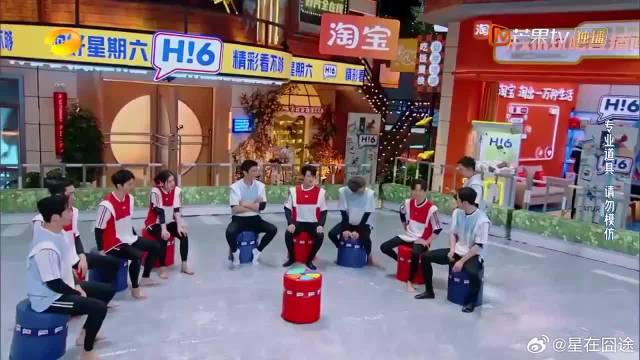 大哥追逐杨迪，买完单以后魂都没有了，场面太逗了