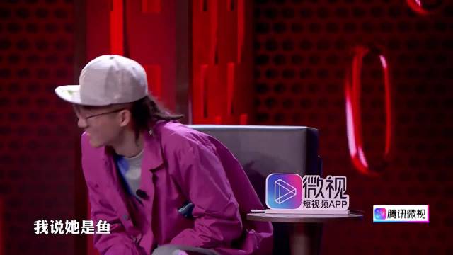 杨超越看李诞不在，直接可劲吐槽他句句犀利，全程高能爆梗百出