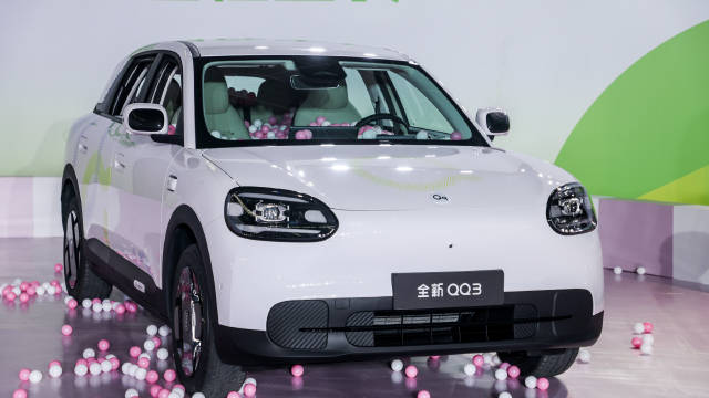 经典归来，全新QQ3 AI智趣纯电轿车上线