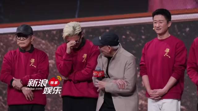 吴京称谢霆锋依旧能打，两人新片《镖人》亮相电影嘉年华