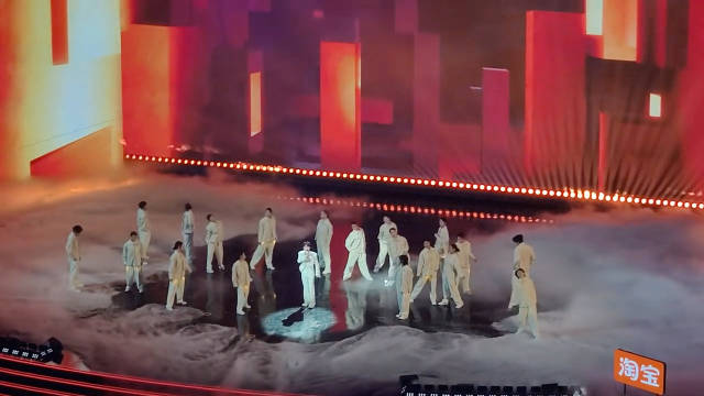 各角度看周深 微博之夜 神级live现场