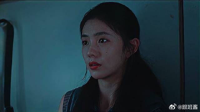 姑娘做噩梦惊醒，结果木代只想睡觉没心思上班