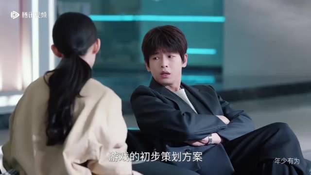 彭昱畅林允主演《年少有为》成2026开年喜剧黑马