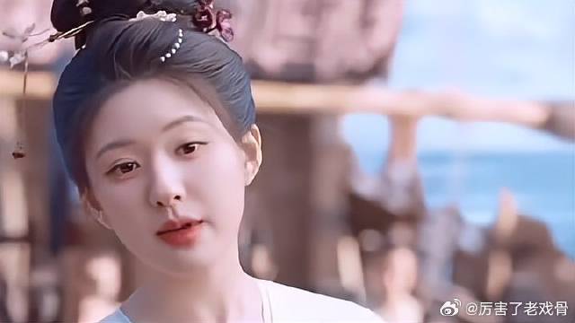 这还是那个狠辣果决的小燕吗，这分明是恋爱脑