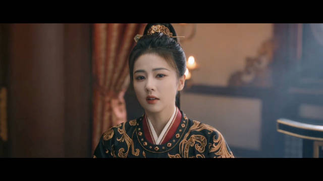 白鹿和李佩仪这个角色太贴脸了！完全通透清醒，这段大女主发言听着好爽！