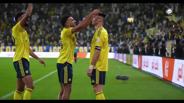 C罗掀桌罢赛大获全胜！ 俱乐部低头结清欠薪，交还高管实权！ 利雅得胜利