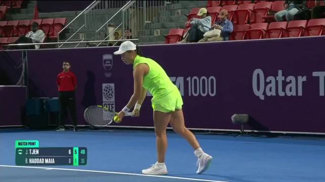 多哈赛曾丽美横扫玛雅，次轮将战头号种子斯瓦泰克