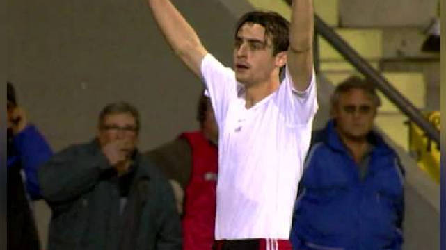 25年前贝尔巴托夫替补登场15分钟两助，助球队4-1逆转科隆