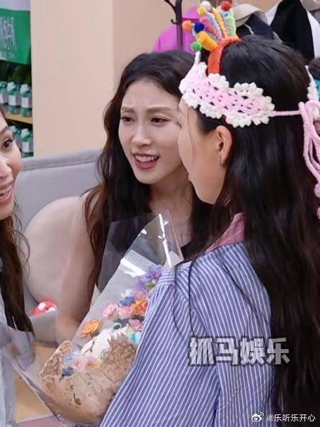 李晟给管乐邓萃雯惊喜，亲自布置现场，李佳航娶到宝了