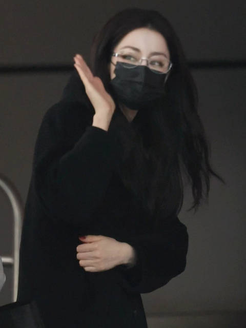 260210 CSX  情话想说给耳朵听～ @Dear-迪丽热巴 ‍今日星拍放送