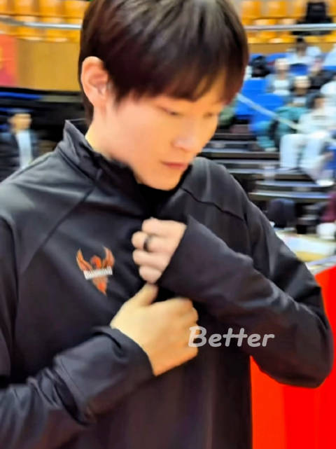 260210今天大广直播里的的杨助教～ 大广每天冒着生命危险直播