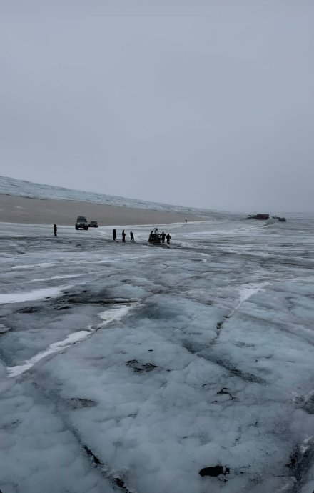 蔡徐坤零下极寒拍MV花絮曝光！冰岛实拍三天眉毛结霜，自曝剪辑更痛苦