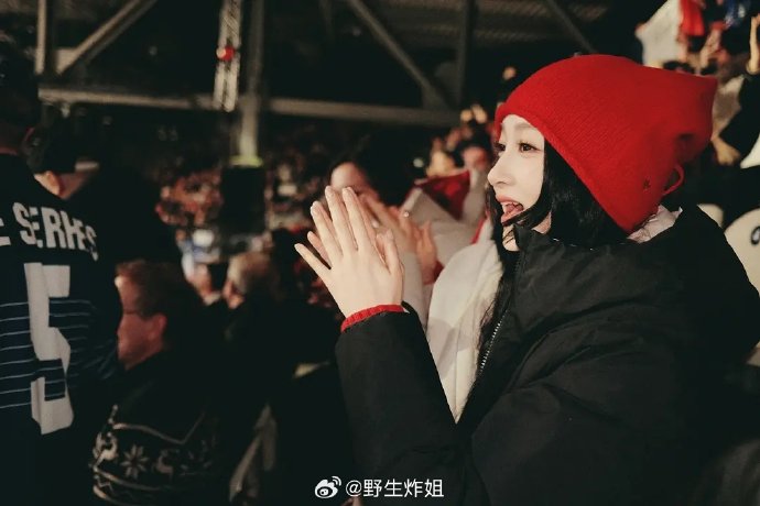 关晓彤此次去米兰冬奥会是受哪个品牌邀请？