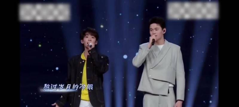 一首《月亮照山川》致敬平凡少年的追梦