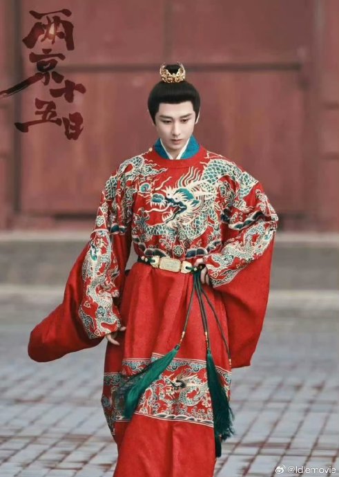 成毅还有哪些其他戏里戏外反差很大的角色和趣事？