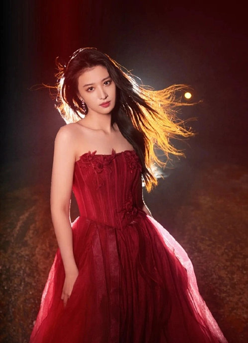 王楚然克制式的哭戏表演具体好在哪里？