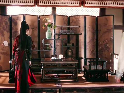 白鹿饰演的李佩仪认真搞事业，大人在意的只有破案！