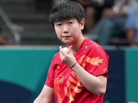 孙颖莎极限救球强势反击燃爆全场