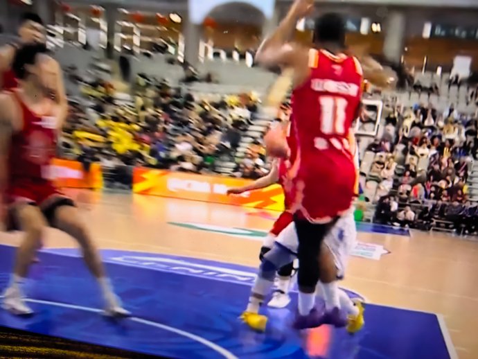 孙铭徽受伤后浙江广厦队的夺冠前景会受到多大影响？