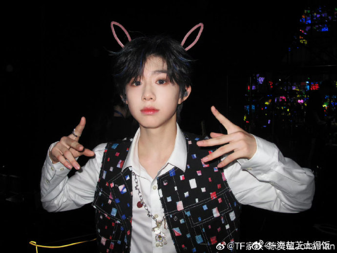 时代峰峻公司对陈奕恒粉丝的多次维权诉求，目前作出了哪些回应？