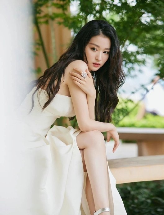 王楚然是如何克服过往演技争议，在哭戏上取得突破的？