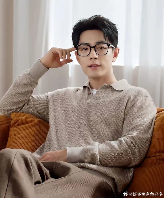 肖战和易烊千玺首次申报金像奖奖项，他们各自的角色和作品评价如何？