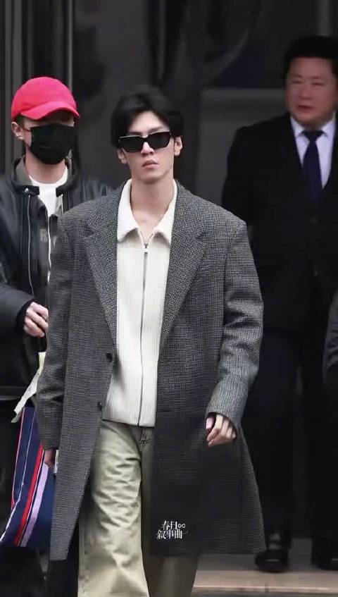 陈哲远现身湖南卫视春晚彩排，2月11日19:30播出