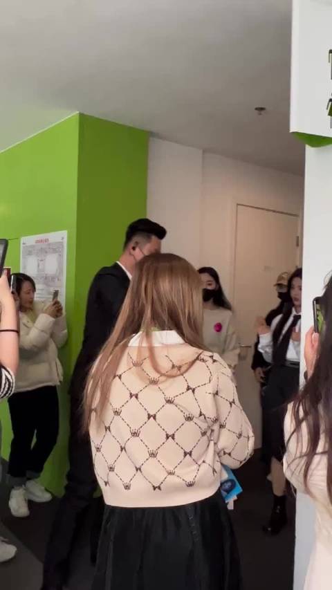 近距离看到杨超越