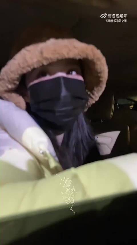 王楚然为粉丝清唱想见你