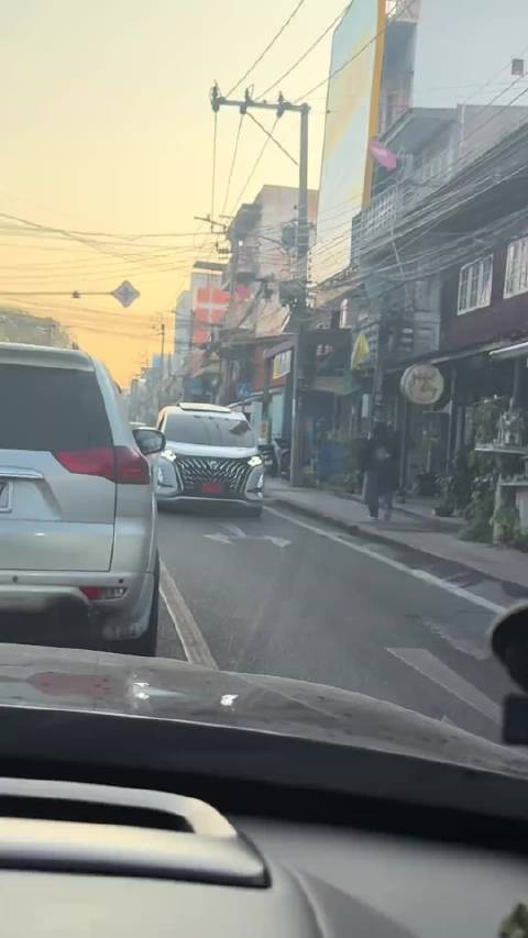 泰国街头中国品牌车随处可见