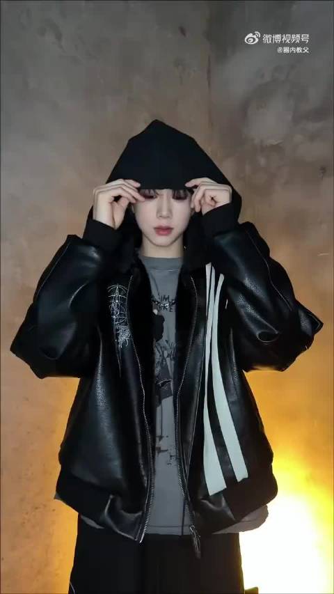 陈奕恒萌脸跳帅舞反差感拉满