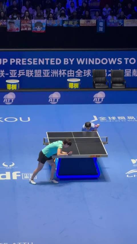 王曼昱争议球尊重判罚显风度