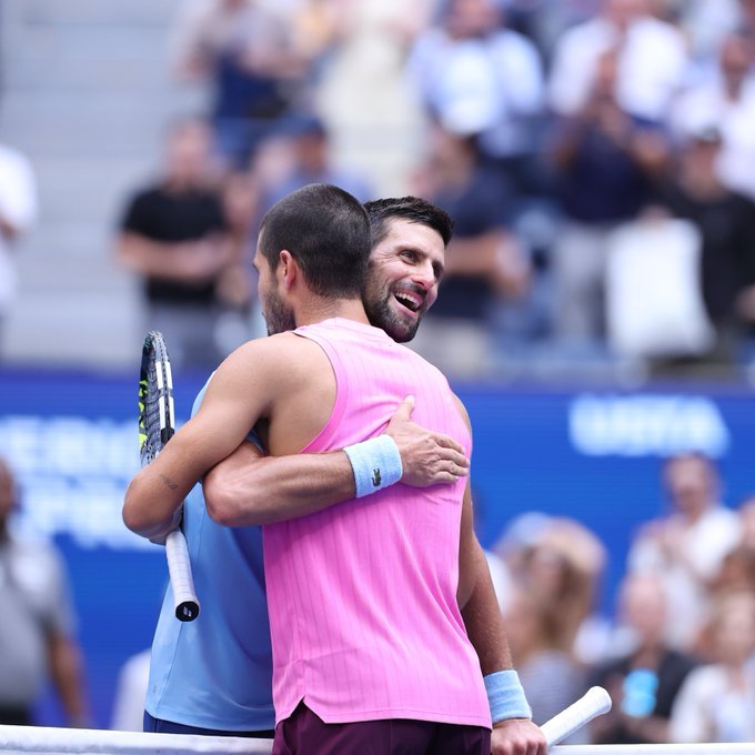 阿尔卡拉斯和辛纳等新生代球员什么时候能正式取代德约科维奇？