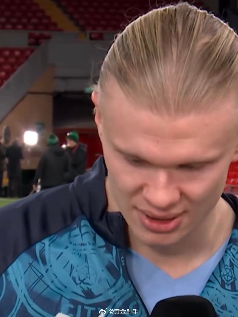 曼城2-1客胜利物浦，哈兰德罕见受访称胜利献给球迷