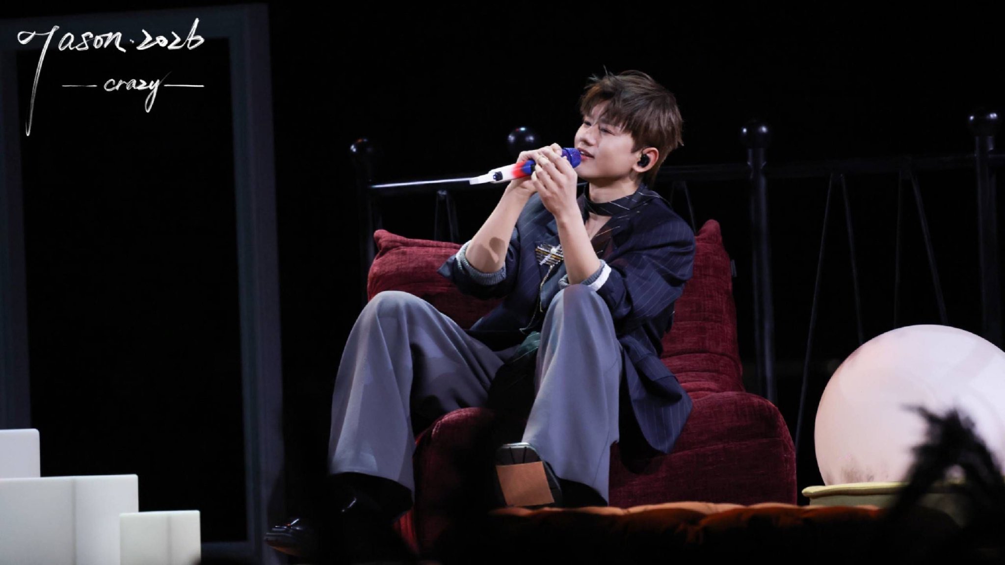 张杰2026巡演官宣成都站,「开往1982」主题勾起80后集体回忆