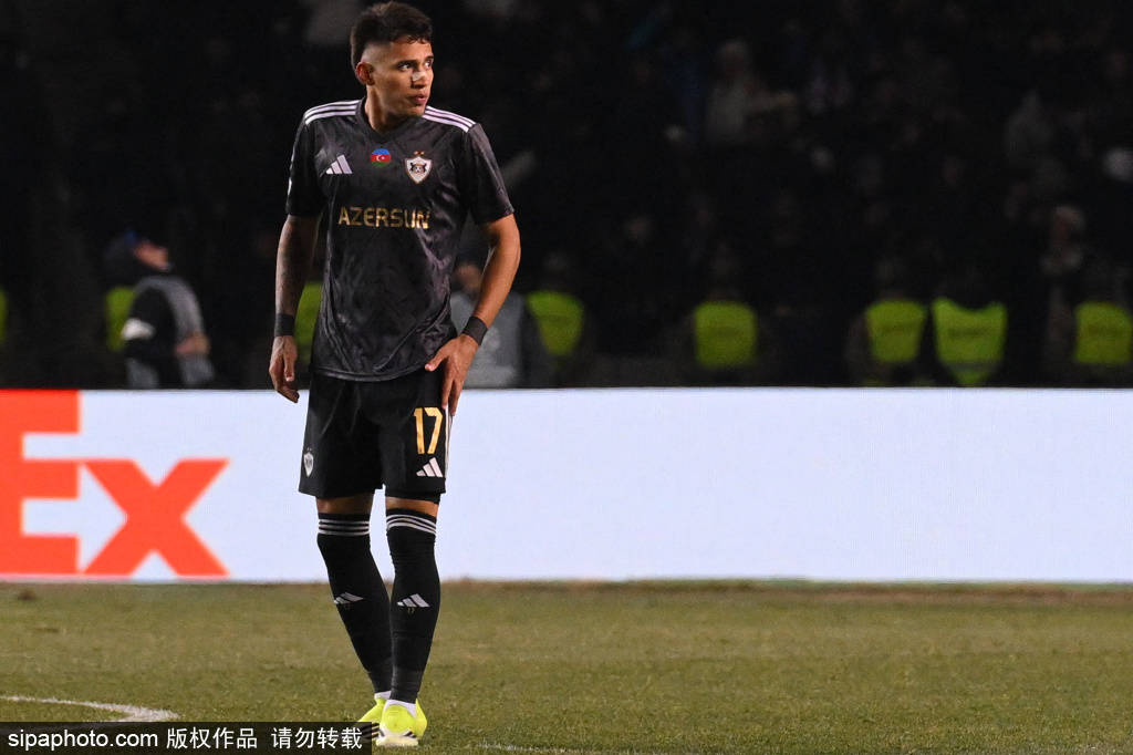 博阿滕转会风波：山东泰山能否在100万欧元的高价下抢得这位中卫？