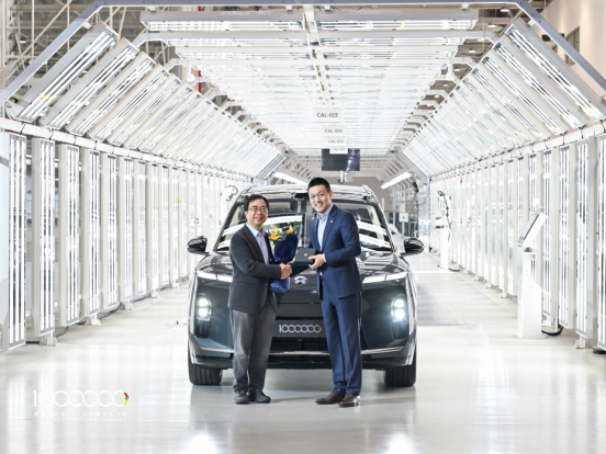 蔚来李斌:我们还是一家很小的公司,没有理由想东想西