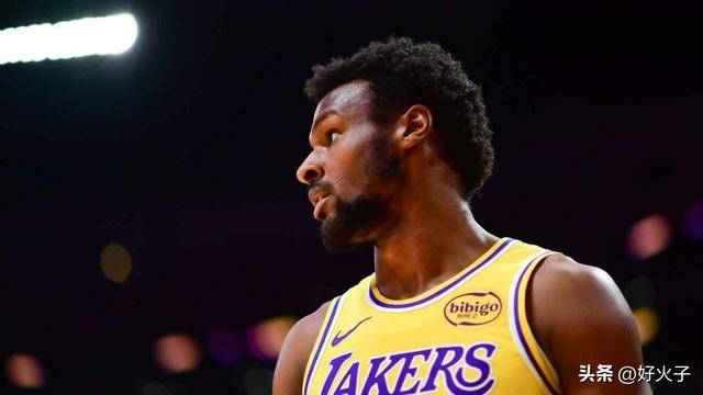 NBA交易截止日后，湖人对布朗尼·詹姆斯进行阵容调整