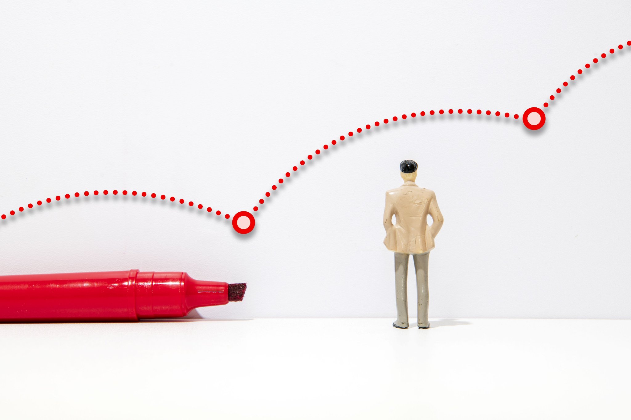 千亿ETF资金躁动：聪明钱“弃宽基、抢赛道”